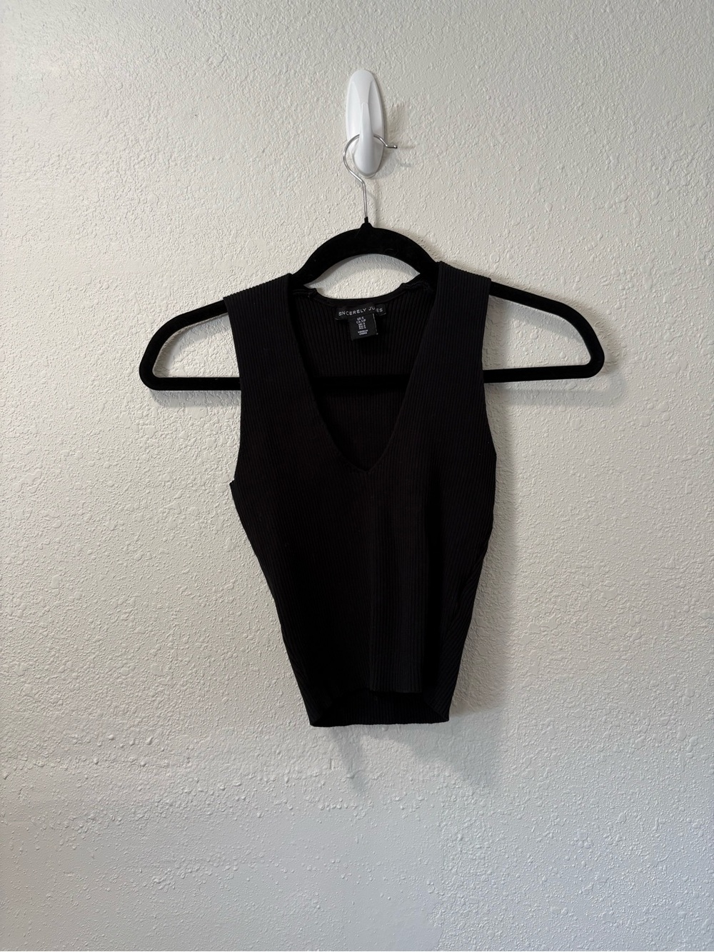 Black Ribbed V-Neck Tank Top